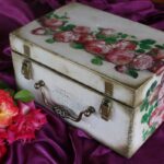 shabby chic box with handle