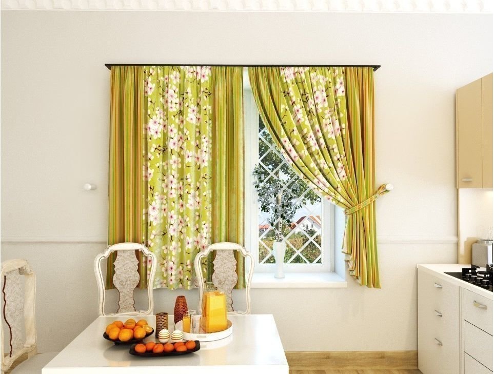 curtains in the kitchen