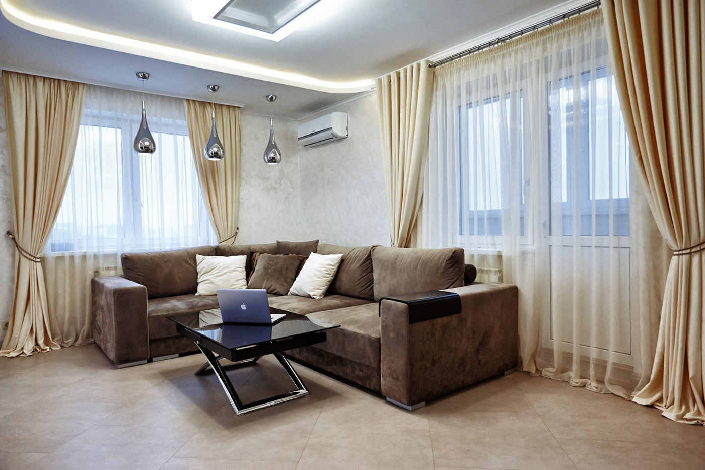 curtains modern classics in the living room photo design