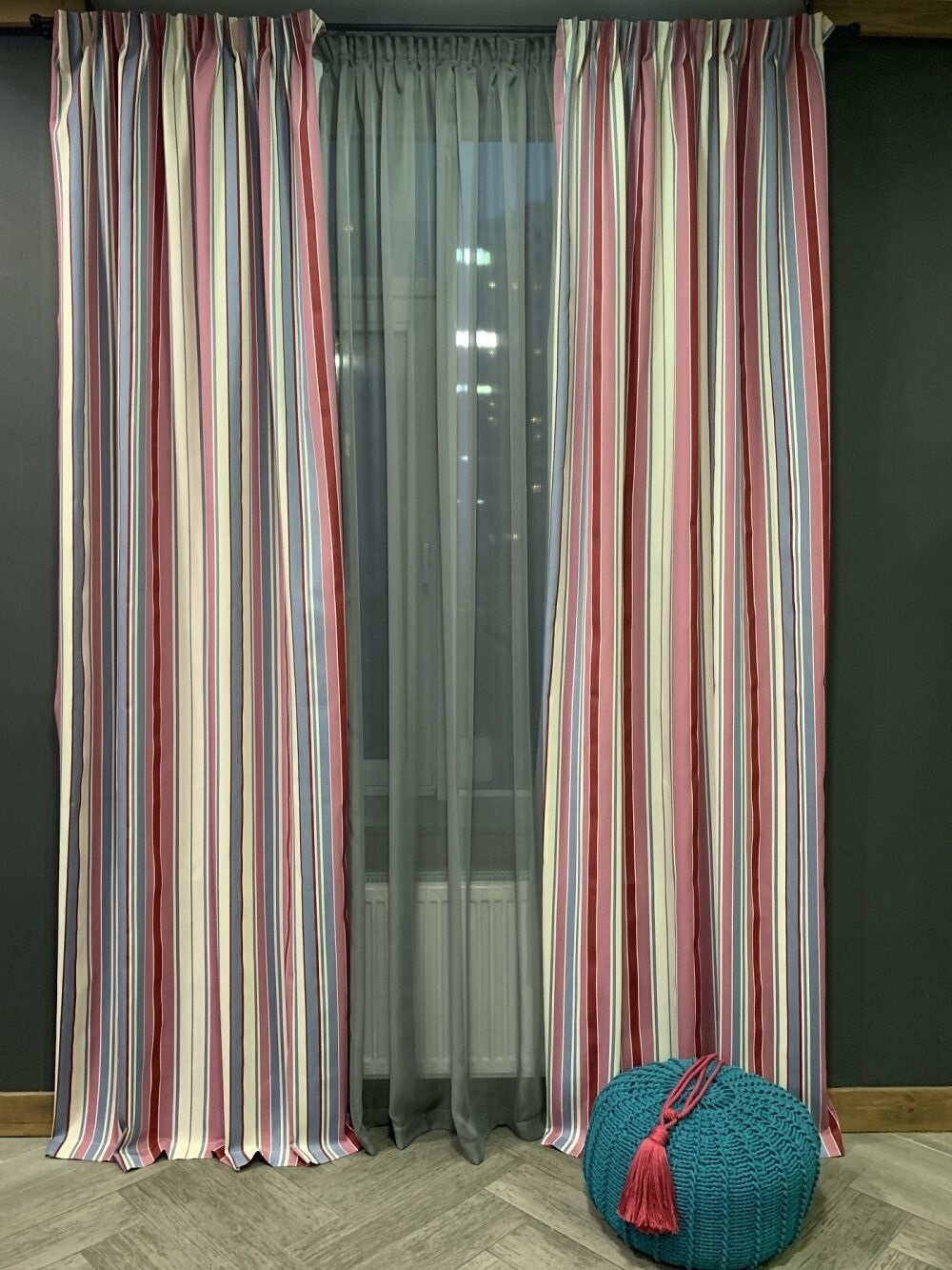 pros and cons of striped curtains