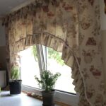 country curtains short