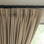 ways of attaching curtains to the cornice of photo decoration