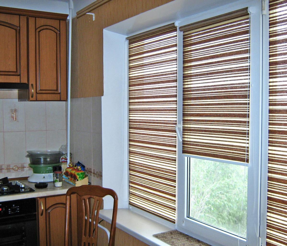 roller blinds from a mat