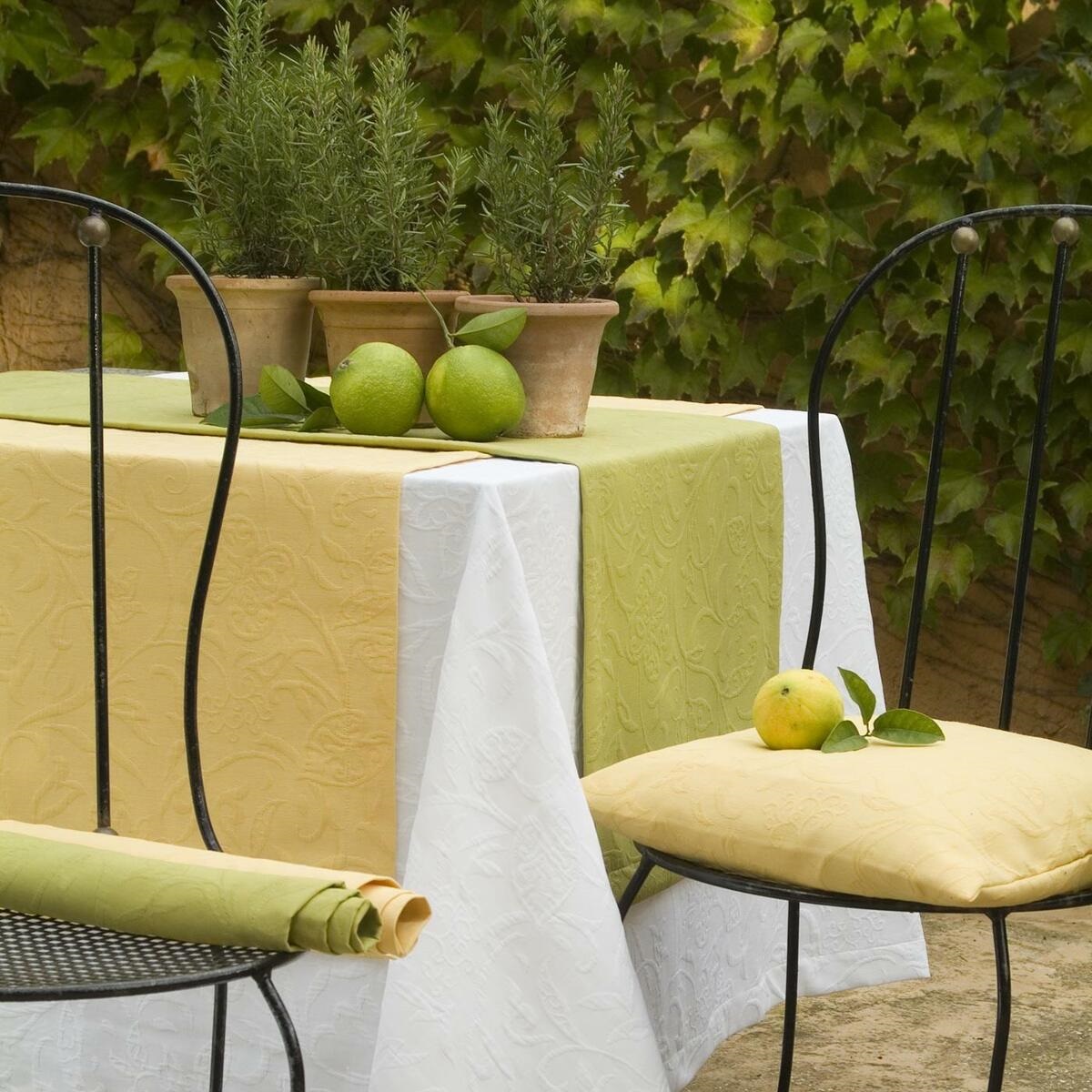 tablecloth on the street