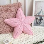 knitting pillow star