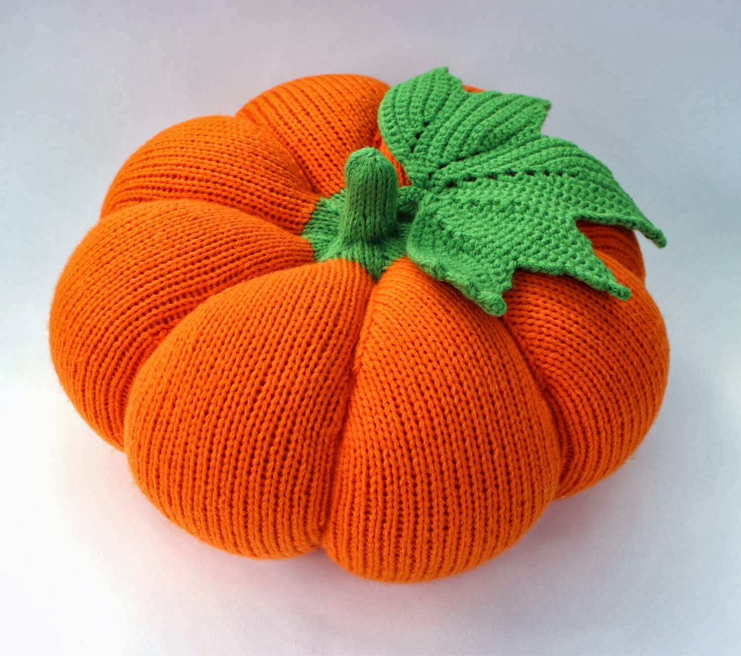 pillow pumpkin knitting