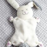 pillow on knitting needles hare