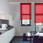 blinds red