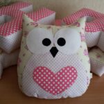 decorative pillow owl with heart