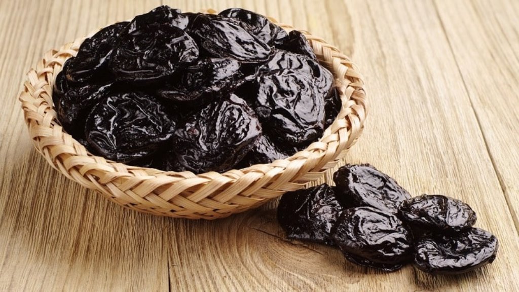 storage of prunes