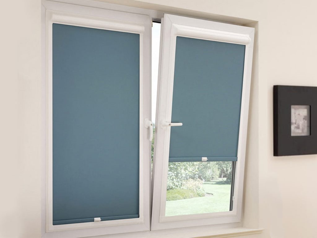 roller blinds dimout