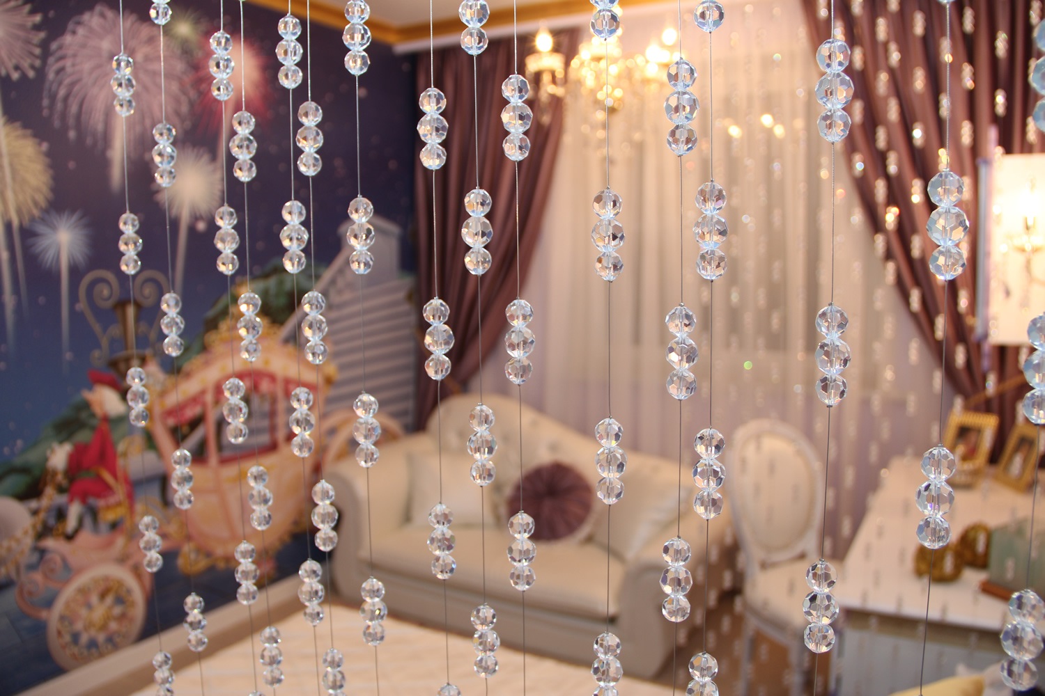 beaded curtains in the bedroom