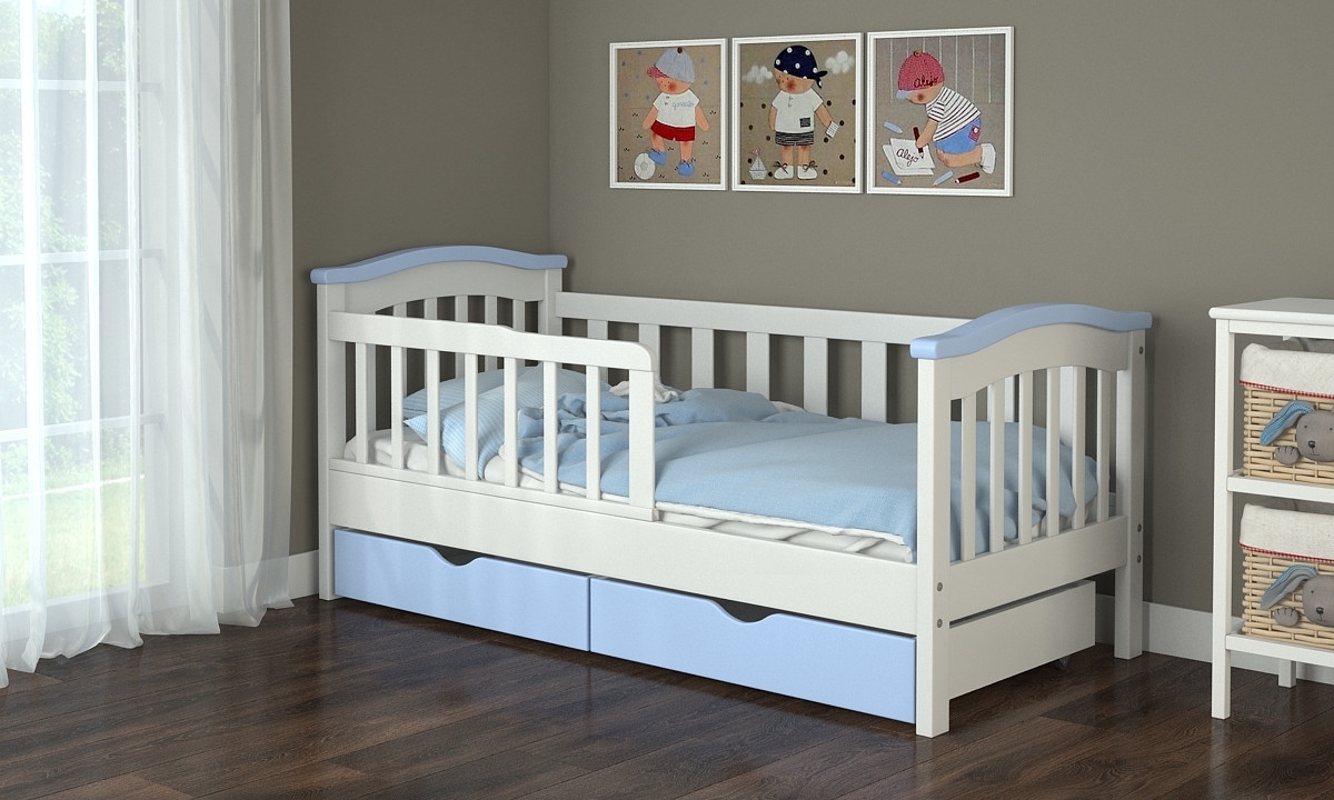 white cot with sides