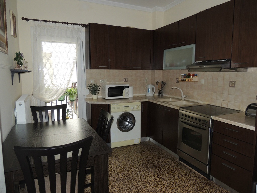 wenge kitchen with ceramic apron