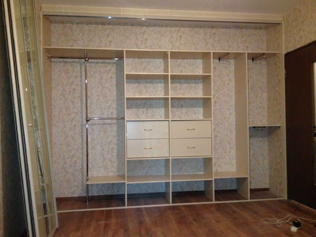 installation of inner drawers of the cabinet