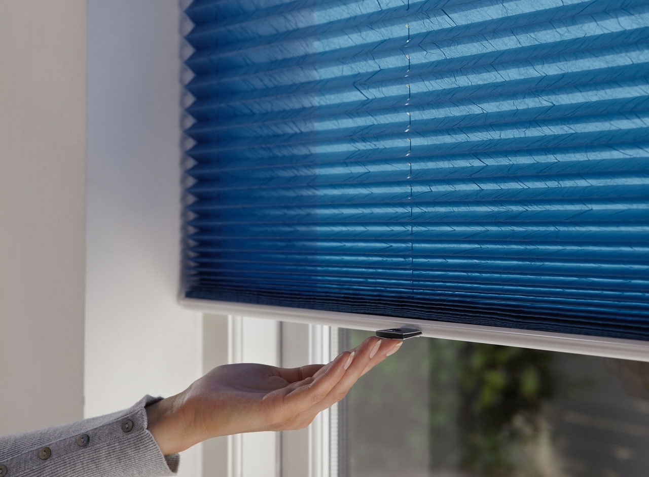 roller blinds and their preparation for washing