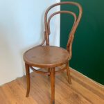 round seat chair