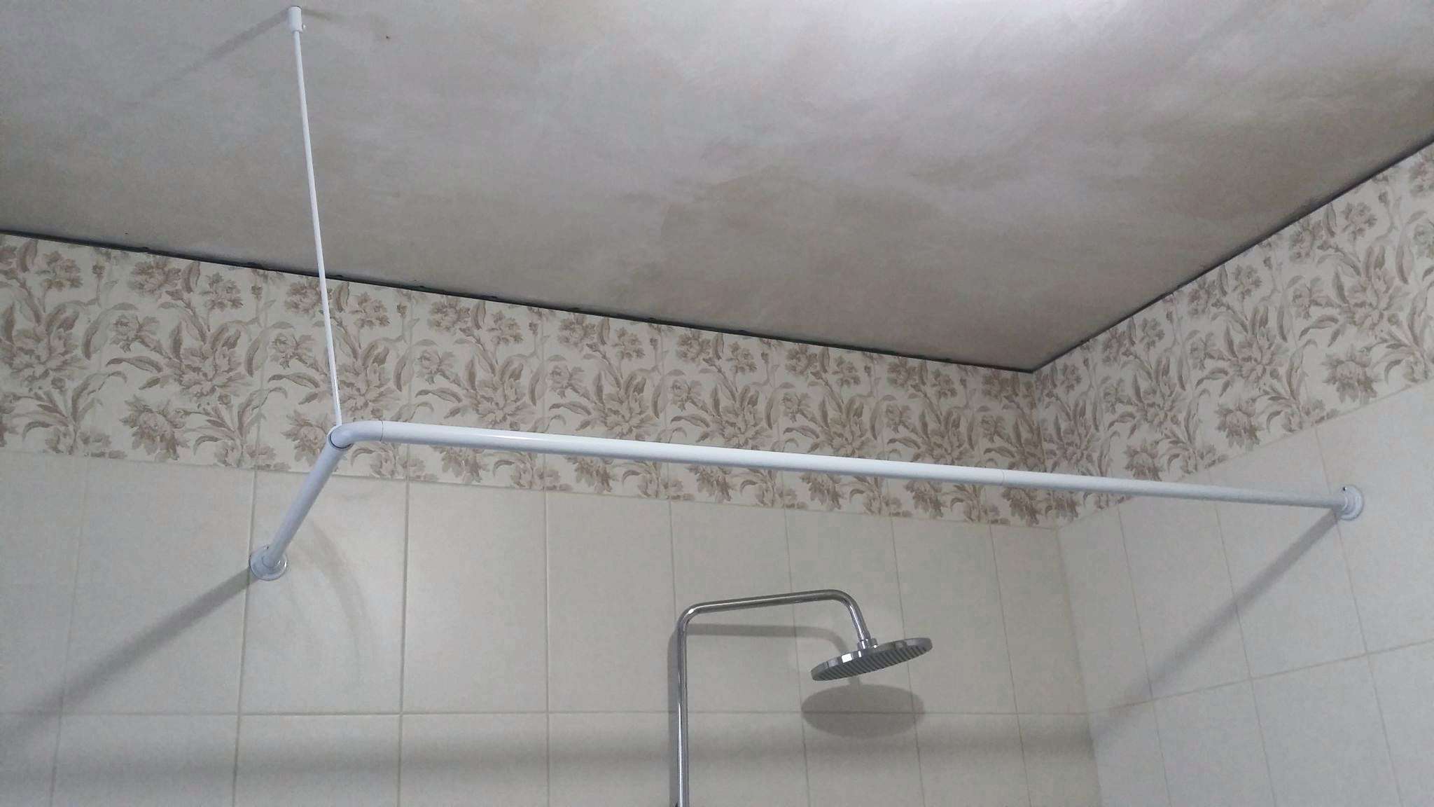 choice of cornice for the bathroom