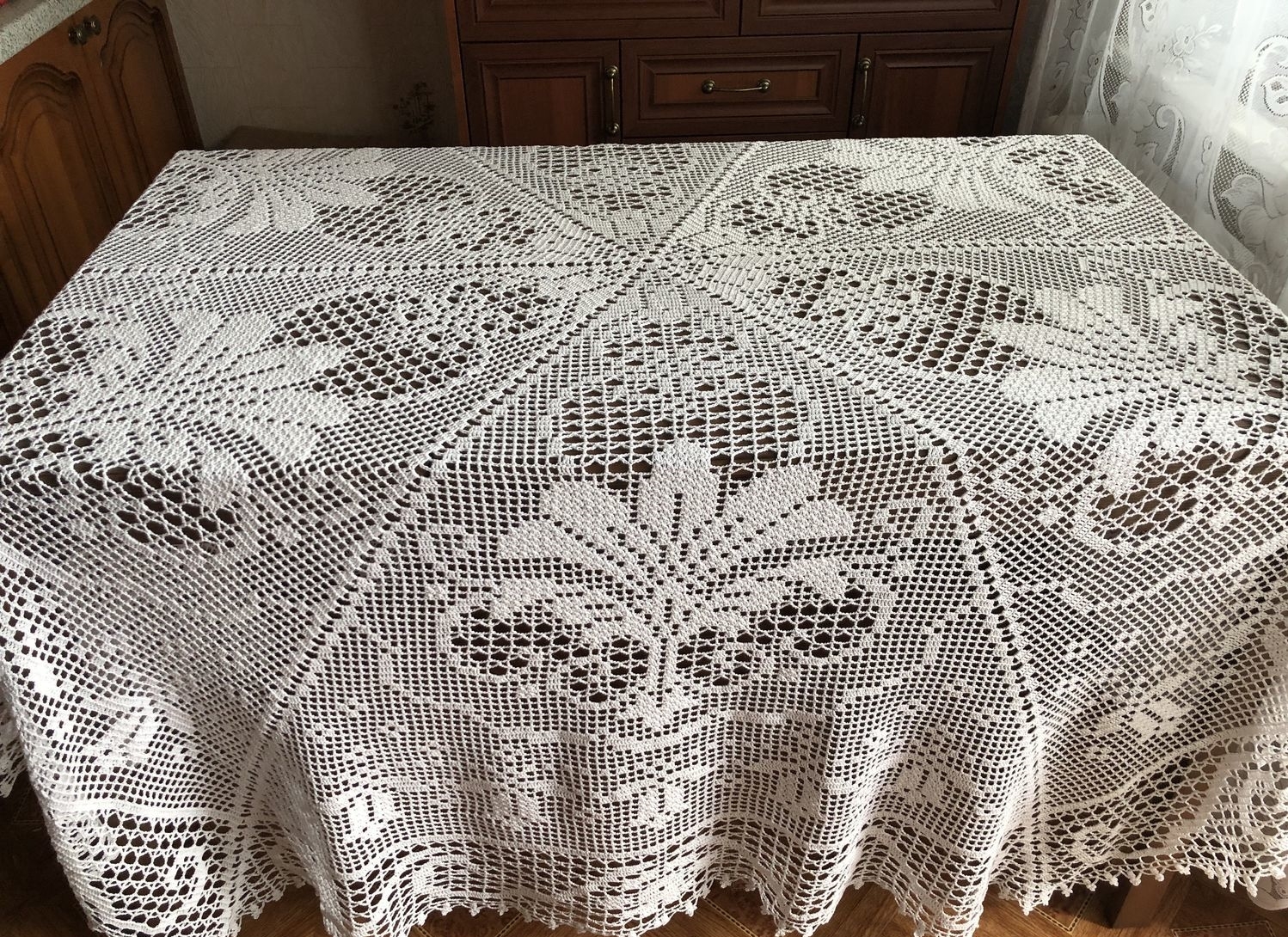 tablecloth with arabic motives