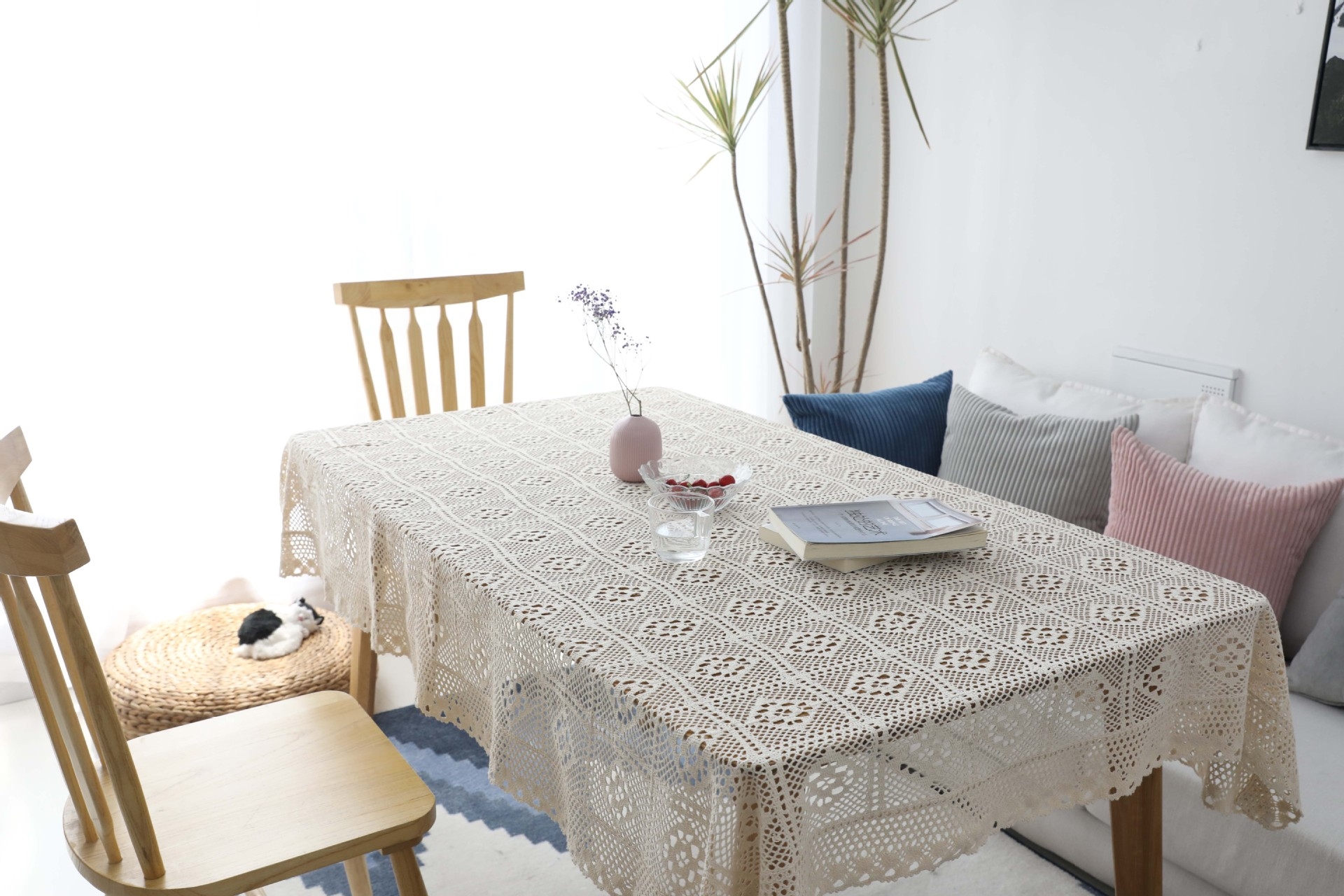 tablecloth on the table