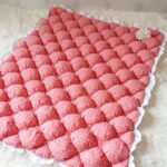 fluffy and voluminous blanket for baby