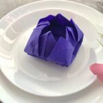 napkin lilac tulip