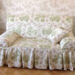 how to sew a cover with ruffles and pillows