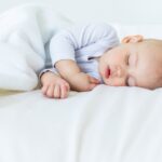 bébé qui dort