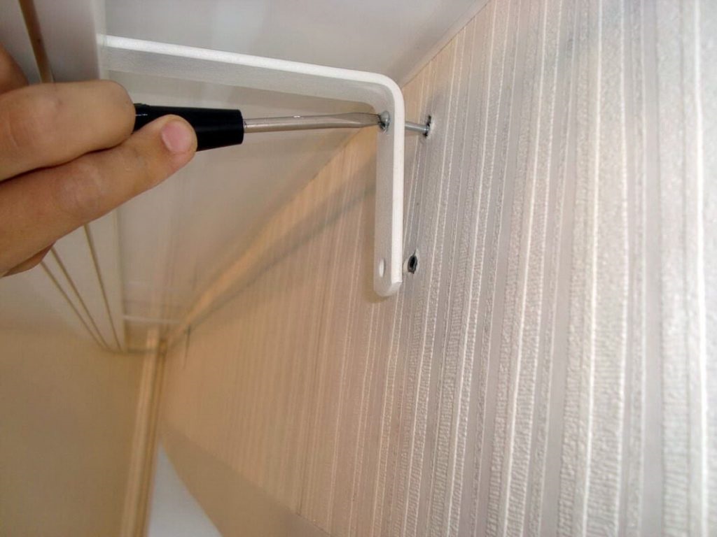 curtain fixing